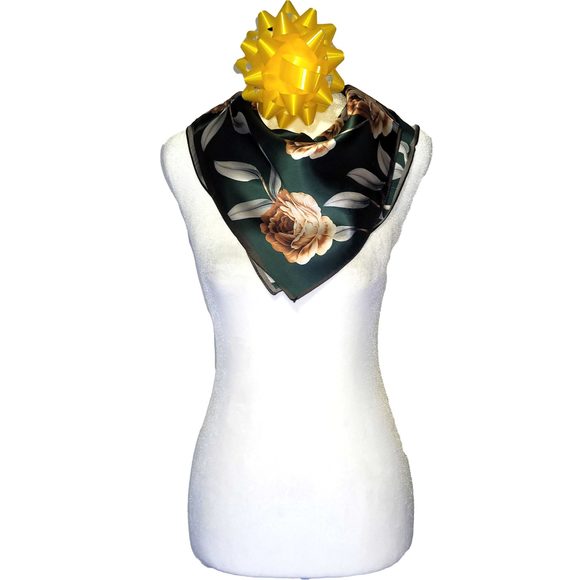 NWT Genuine 100% Mulberry Silk Satin Scarf 21"x21" Small Square Shawl 54621 - Picture 6 of 9